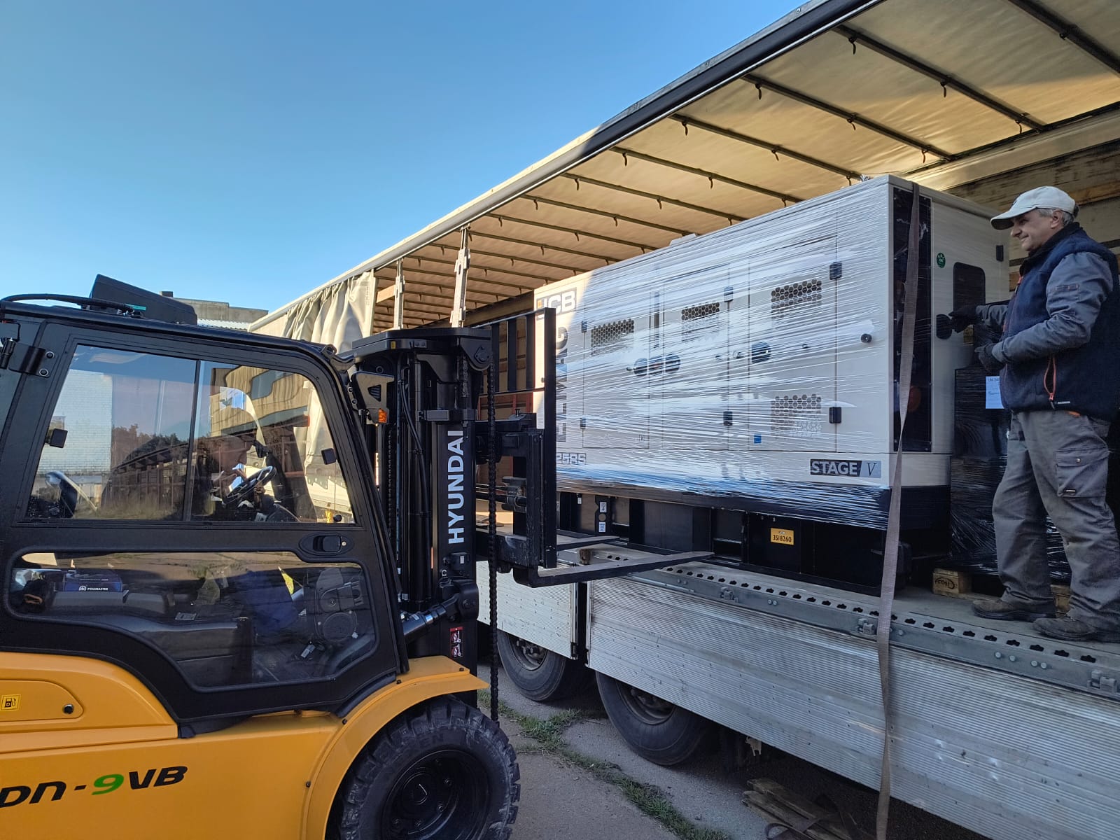 🔌 Підтримка, що забезпечує стабільність у критичний час.